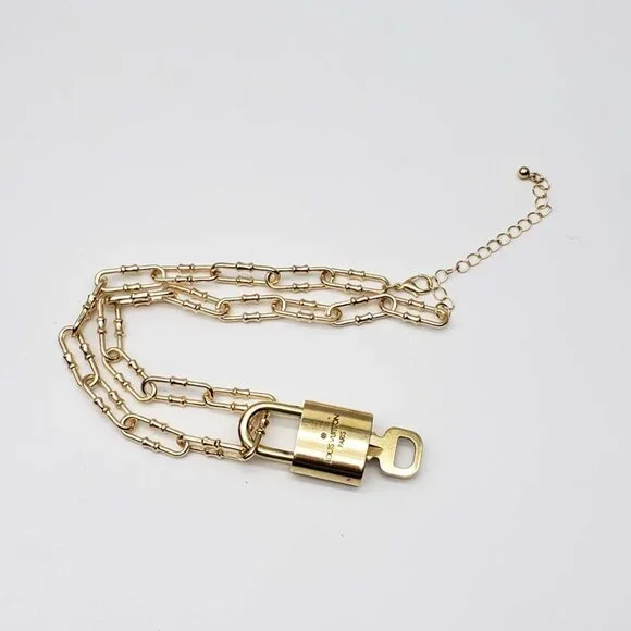 100% Auth Louis Vuitton Lock & Key with Unbranded Gold Plated Chain Necklace - Picture 11 of 11